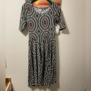 Lularoe Nicole dress fit and flare nwt swing skirt M